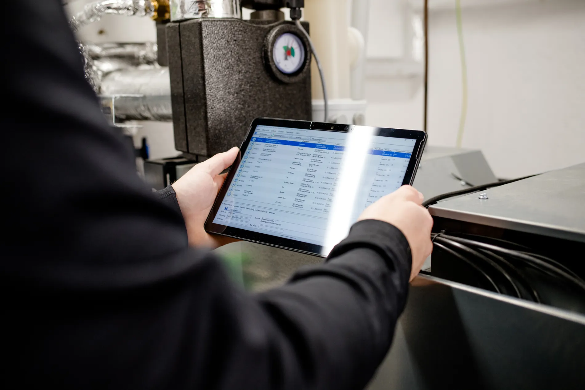 Klare Kommunikation, saubere Montage und wartbare Lösungen